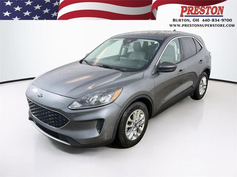 Used 2022 Ford Escape SE FWD image 1