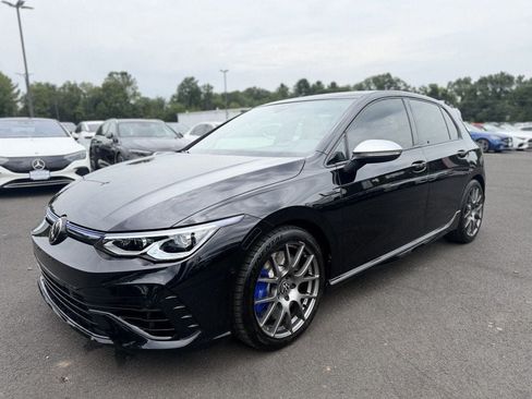 Used 2024 Volkswagen Golf R AWD/4WD image 8