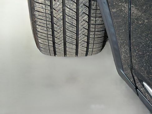 Used 2022 Acura MDX FWD w/ Technology Package image 43