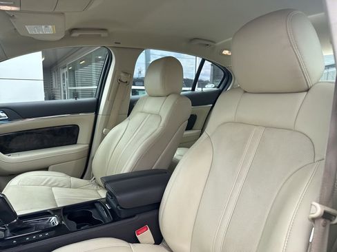 Used 2014 Lincoln MKS AWD w/ Equipment Group 201A image 10
