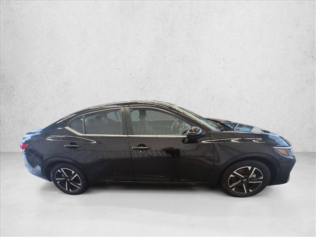Used 2025 Nissan Sentra SV FWD image 4