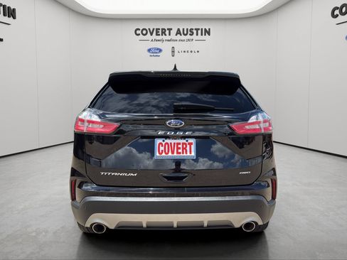 Certified 2023 Ford Edge Titanium AWD/4WD image 5