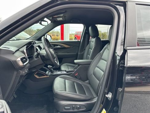 Used 2023 Chevrolet TrailBlazer ACTIV w/ Convenience Package AWD/4WD image 19