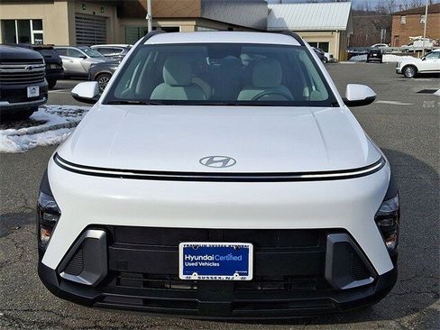 Certified 2025 Hyundai Kona SEL image 29