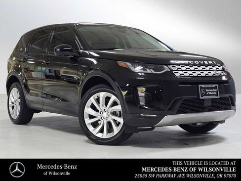Used 2023 Land Rover Discovery Sport SE image 1