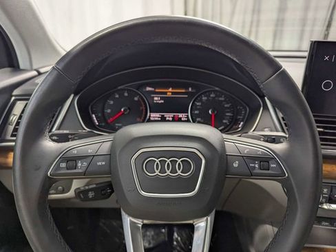 Used 2023 Audi Q5 2.0T Premium w/ Convenience Package AWD/4WD image 22