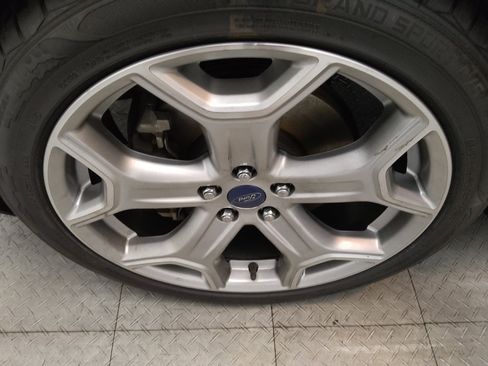 Used 2017 Ford Escape Titanium w/ Equipment Group 301A FWD image 31