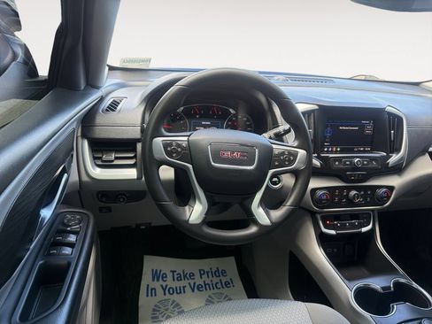 Used 2022 GMC Terrain SLE w/ Driver Convenience Package AWD/4WD image 12