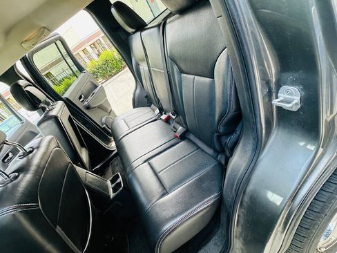 Used 2012 Jeep Liberty Sport RWD image 18