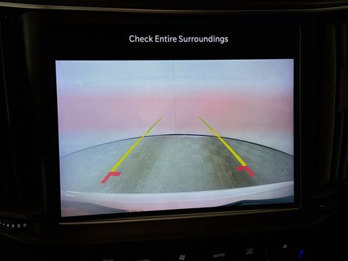 Used 2022 Maserati Levante GT image 17