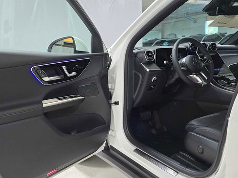 New 2026 Mercedes-Benz GLC 300 4MATIC image 19