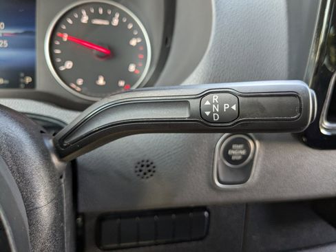 Used 2025 Mercedes-Benz Sprinter 2500 image 23