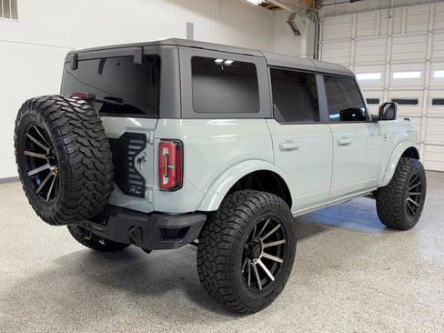 Used 2021 Ford Bronco Outer Banks AWD/4WD image 4