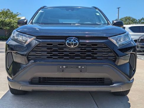 Used 2021 Toyota RAV4 LE w/ Carpet Mat Package (TMS) FWD image 3