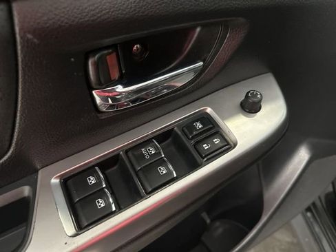 Used 2016 Subaru Crosstrek 2.0i Limited image 9