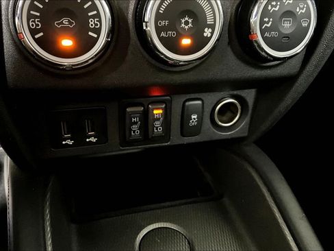 Used 2019 Mitsubishi Outlander Sport SE image 33