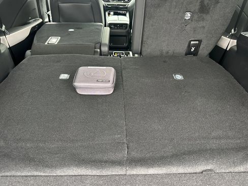 New 2026 Lexus TX 500h AWD image 12