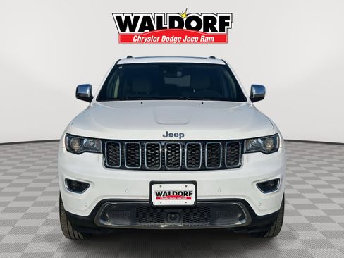 Used 2019 Jeep Grand Cherokee Limited image 2