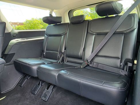 Used 2025 Ford Expedition Max Platinum AWD/4WD image 30