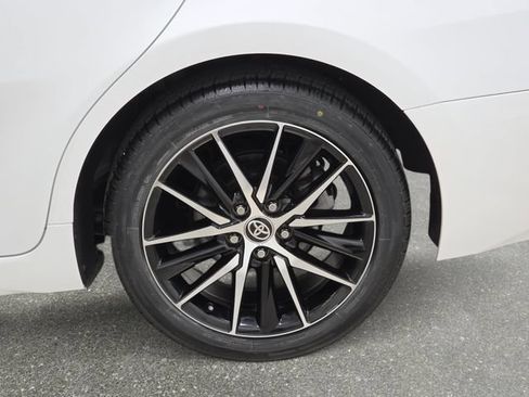Certified 2024 Toyota Camry SE FWD image 29