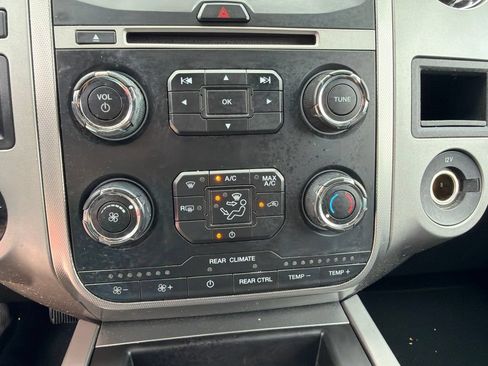 Used 2017 Ford Expedition EL XLT AWD/4WD image 31