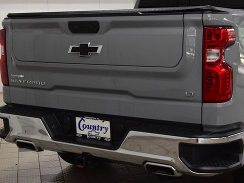Used 2024 Chevrolet Silverado 1500 LT w/ Z71 Off-Road Package AWD/4WD image 19
