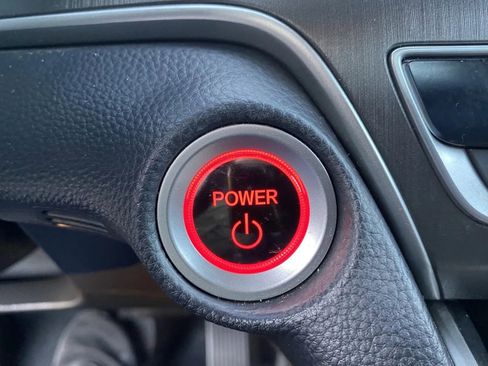 Used 2021 Honda Accord Hybrid image 18