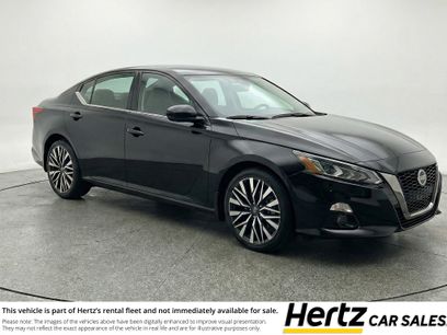 Used 2025 Nissan Altima 2.5 SV
