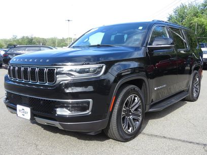 Used 2022 Jeep Wagoneer Series III w/ Rear Seat Video Group 1