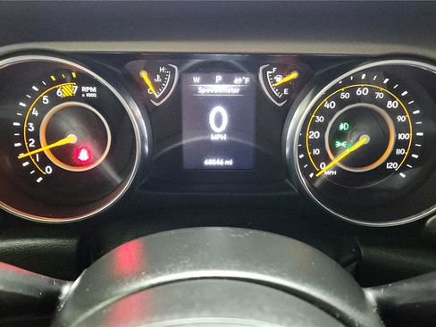 Used 2019 Jeep Wrangler Unlimited Sport S image 35