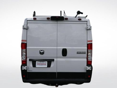 Used 2023 RAM ProMaster 2500 FWD image 5