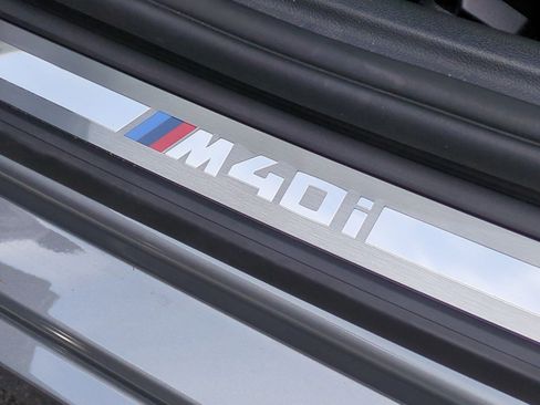 Certified 2024 BMW Z4 M40i w/ Premium Package RWD image 31
