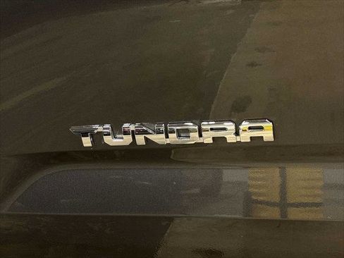 Certified 2025 Toyota Tundra SR5 AWD/4WD image 25