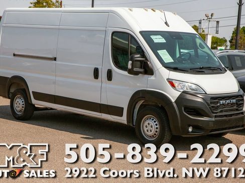 Used 2025 RAM ProMaster 2500 w/ Convenience Group FWD image 1