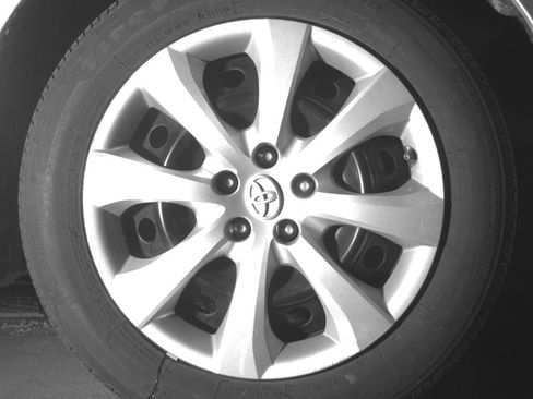 Used 2025 Toyota Corolla LE FWD image 13