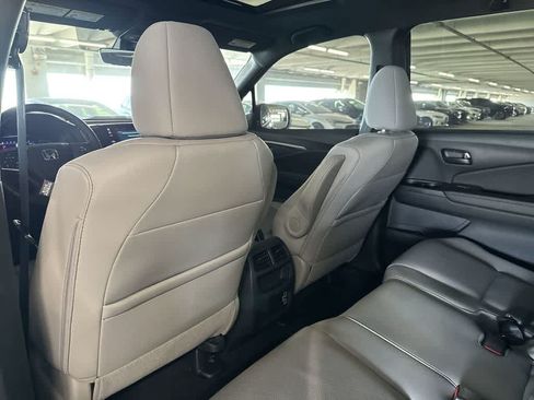 Used 2023 Honda Passport EX-L image 22
