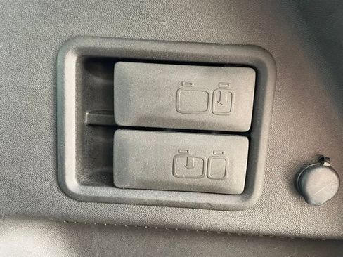 Used 2022 Chevrolet Equinox LT AWD/4WD image 46