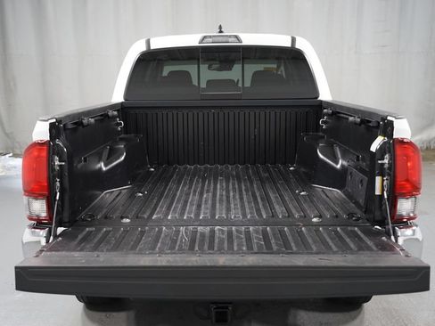 Certified 2023 Toyota Tacoma SR5 RWD image 32