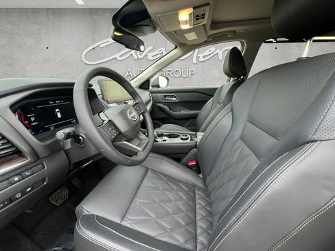 Certified 2026 Nissan Rogue Platinum AWD/4WD image 19