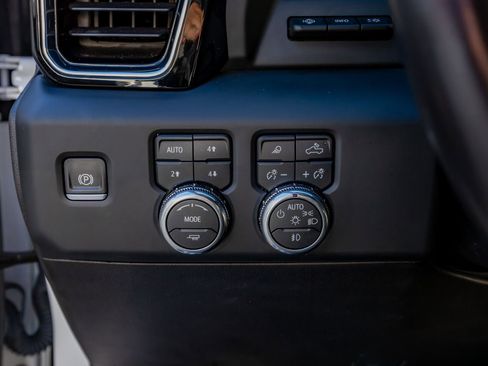 Used 2024 GMC Sierra 1500 Denali image 22