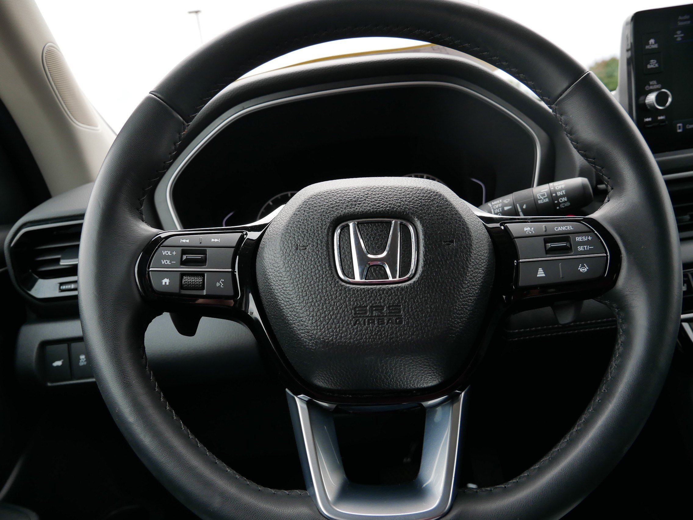 Certified 2025 Honda Pilot EX-L image 24