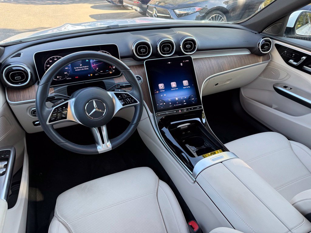 Used 2025 Mercedes-Benz C 300 Sedan image 11