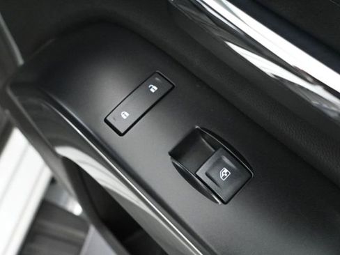 Used 2018 Chevrolet Silverado 1500 LT w/ All Star Edition image 46