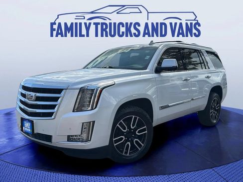 Used 2016 Cadillac Escalade Premium AWD/4WD image 1
