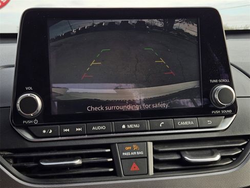 Used 2024 Nissan Altima 2.5 SR image 15