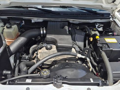 Used 2010 Chevrolet Colorado LT image 34