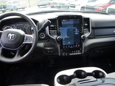 Used 2025 RAM 2500 Big Horn AWD/4WD image 19