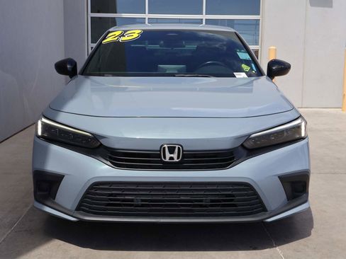 Used 2023 Honda Civic Sport image 5