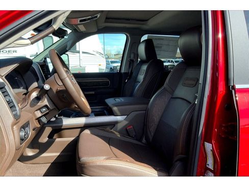 New 2026 RAM 2500 Limited AWD/4WD image 10