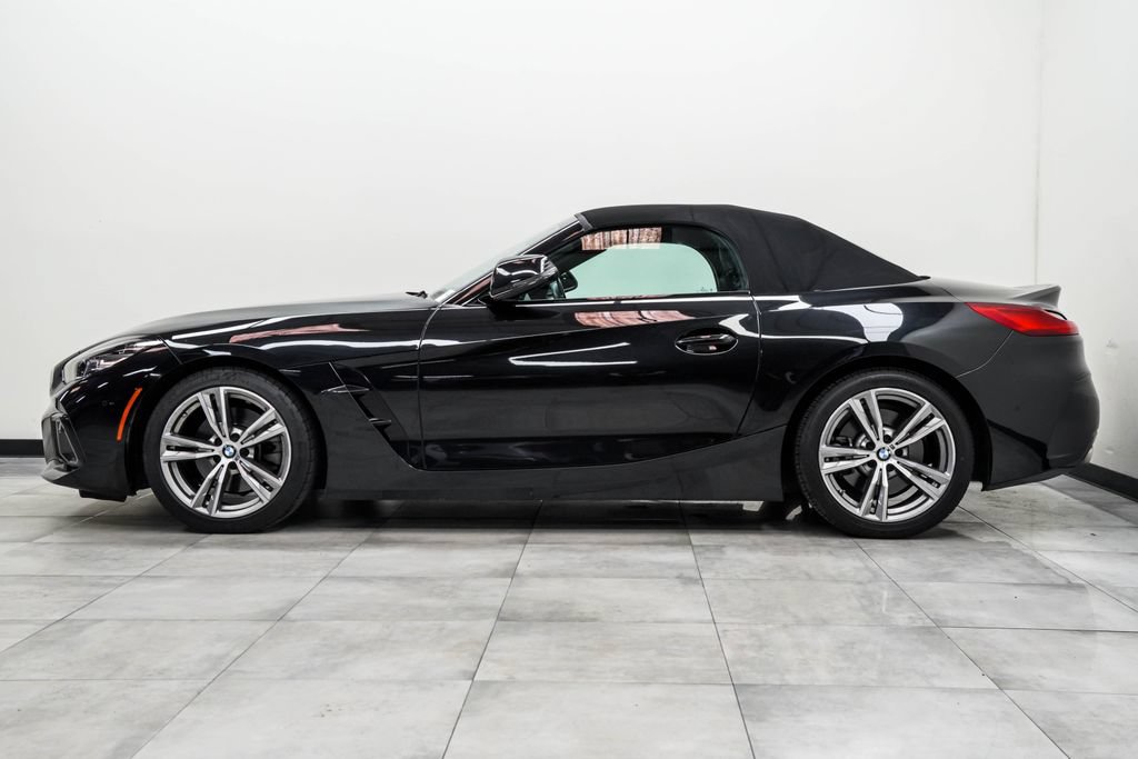 Used 2025 BMW Z4 sDrive30i RWD image 10